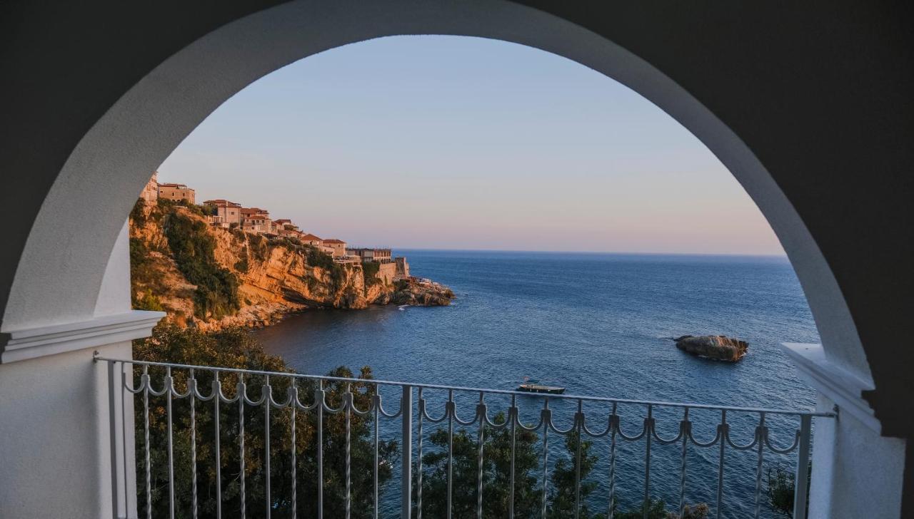 Hotel Maris Ulcinj Exterior foto