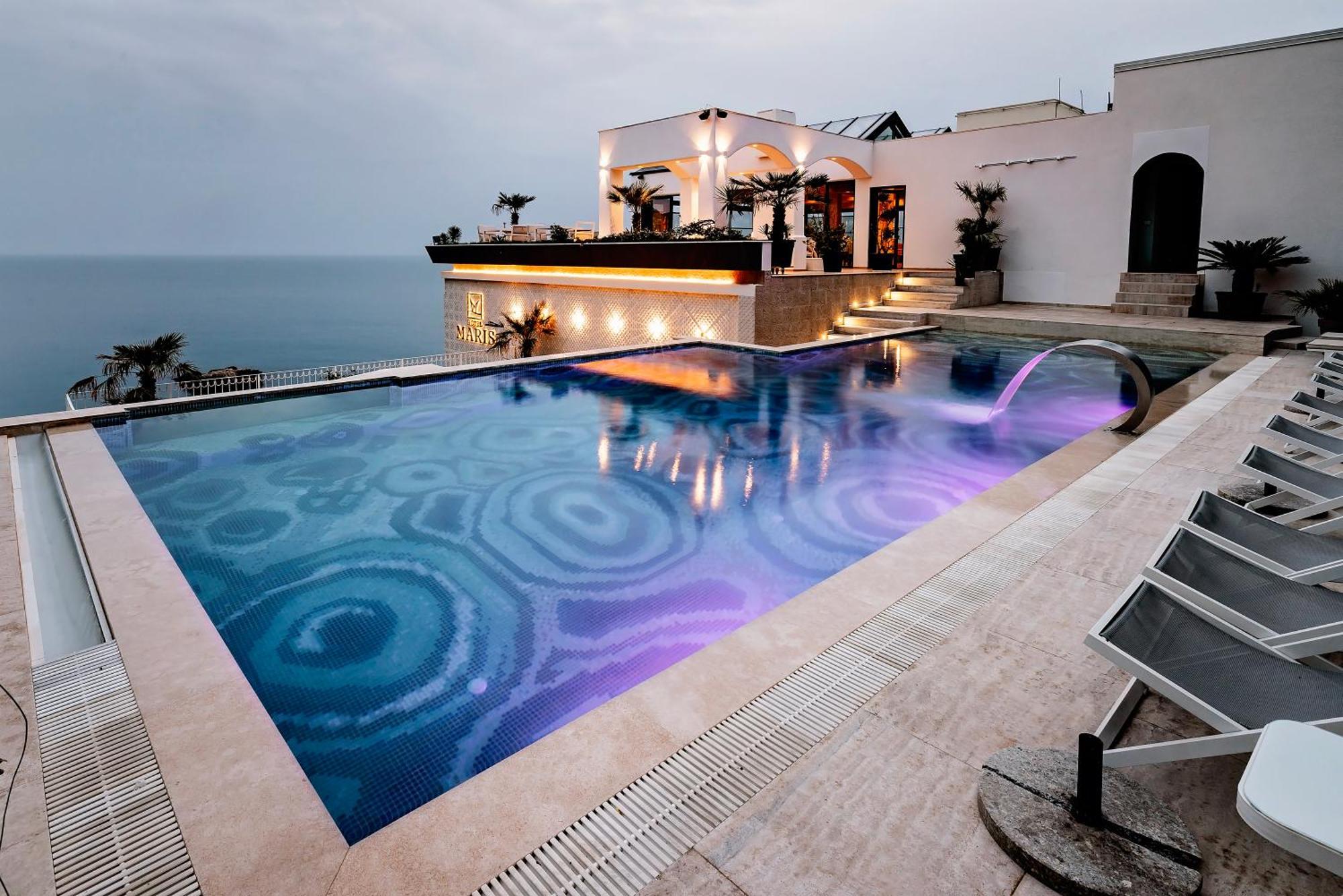 Hotel Maris Ulcinj Exterior foto